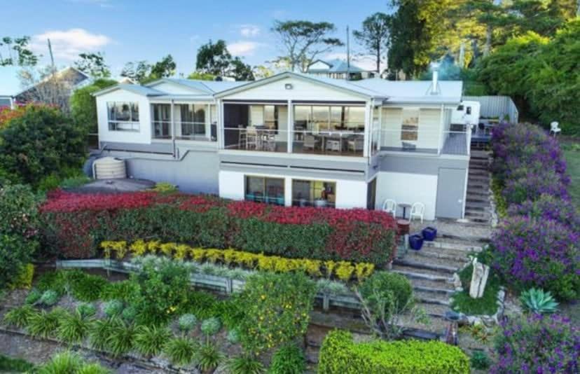 Flaxton Garden Home With Spectacular Coastal Views Montville Esterno foto